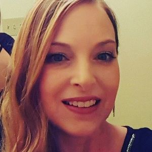 Meet your Posher, Theresa